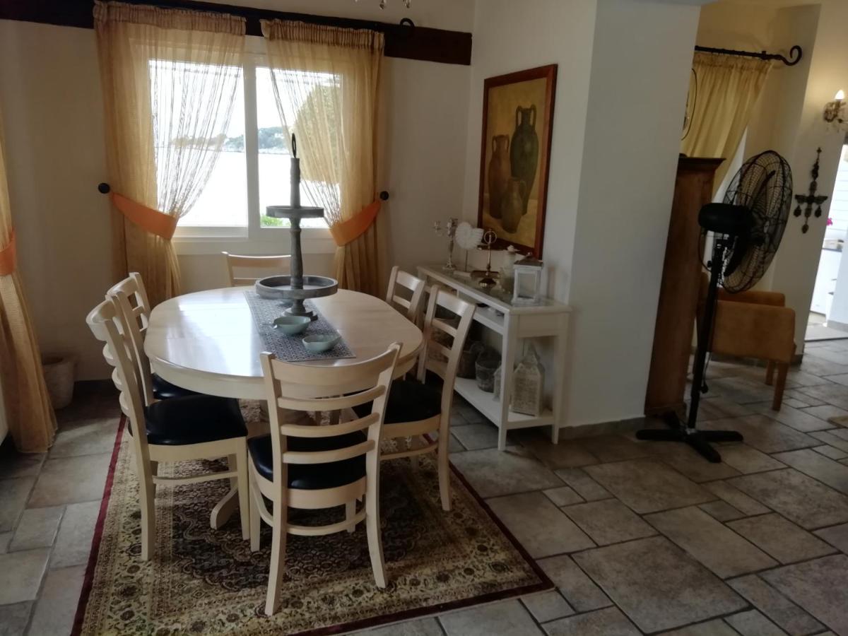 Imerolia Beach Villa Kassiopi Corfu Bagian luar foto