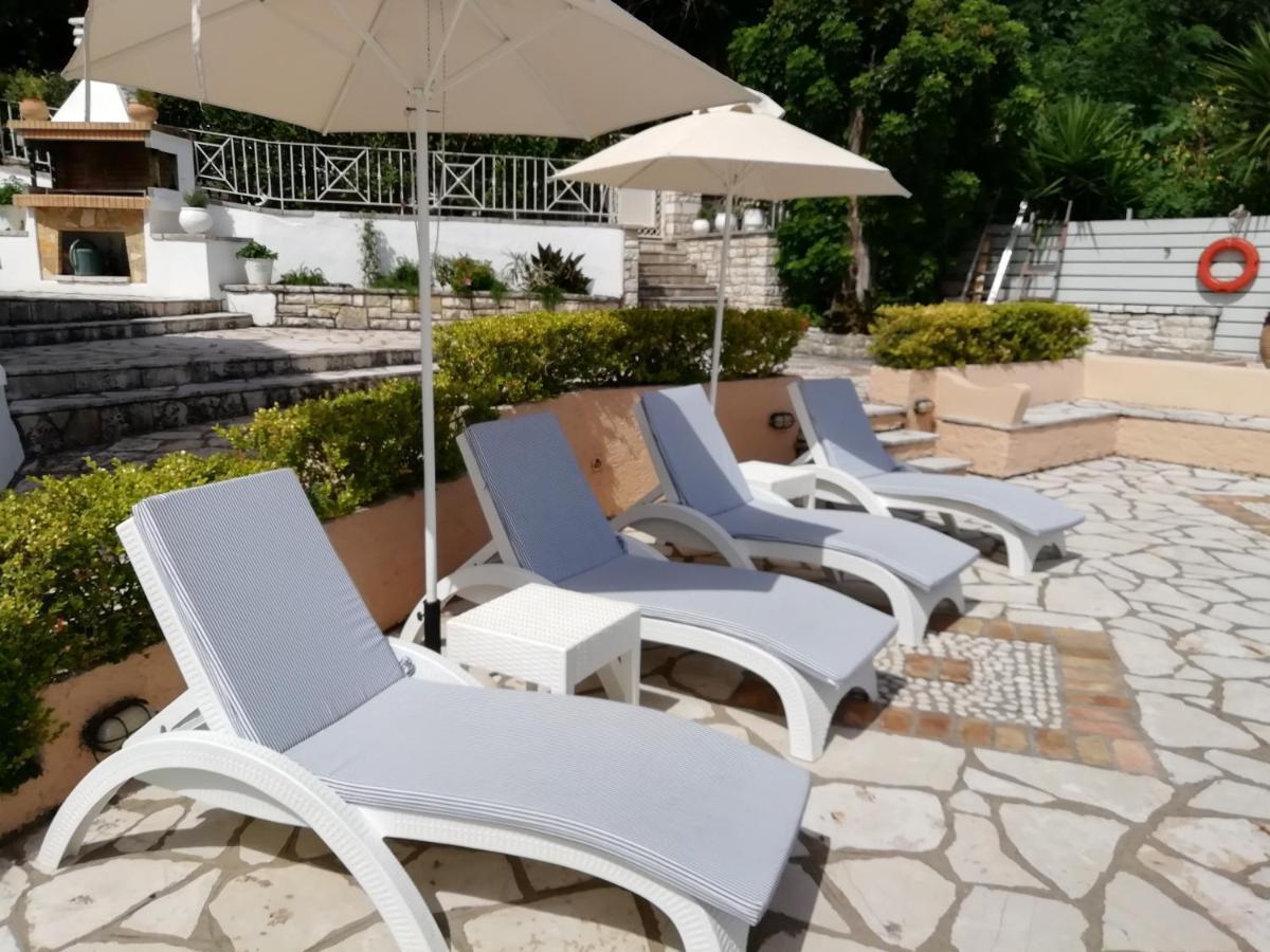 Imerolia Beach Villa Kassiopi Corfu Bagian luar foto