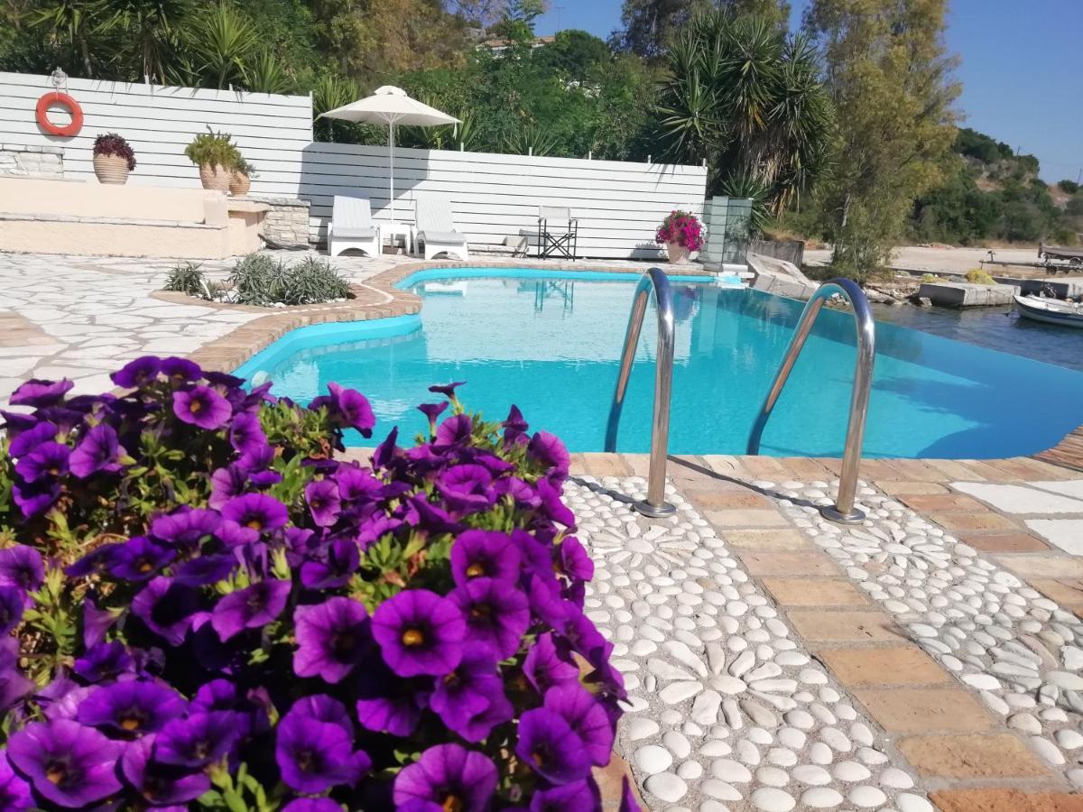 Imerolia Beach Villa Kassiopi Corfu Bagian luar foto
