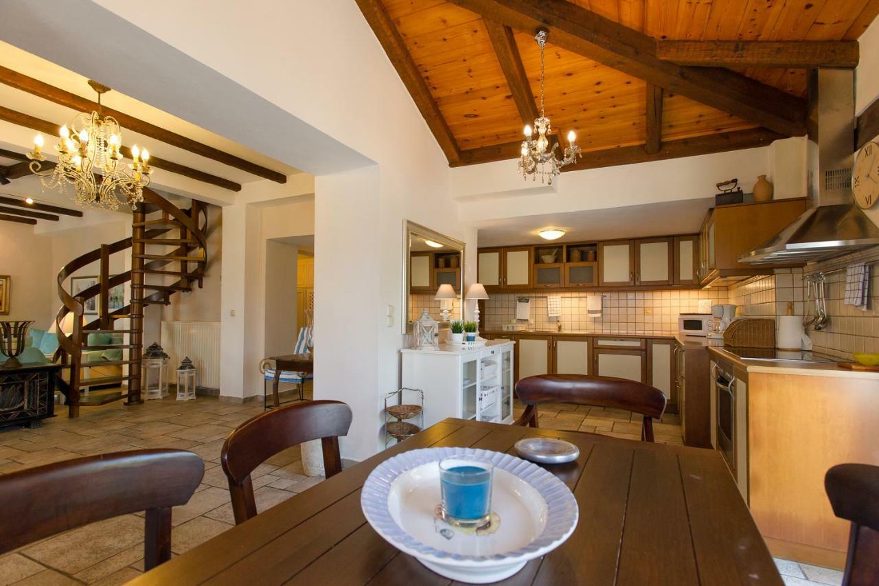 Imerolia Beach Villa Kassiopi Corfu Bagian luar foto