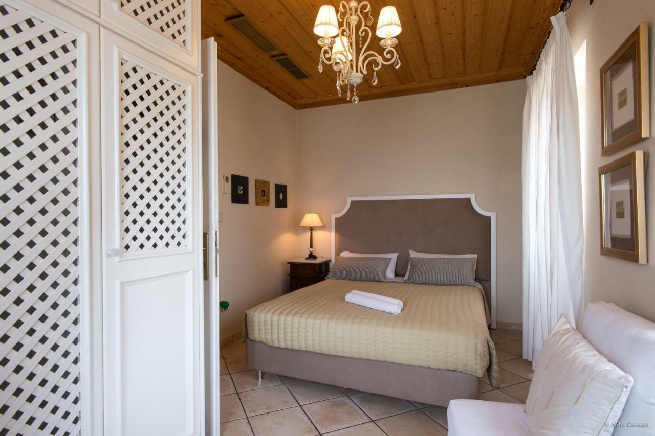 Imerolia Beach Villa Kassiopi Corfu Bagian luar foto
